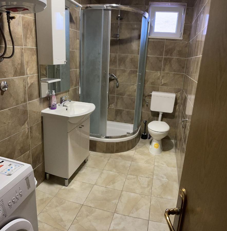 Apartmani Zuti Neum Eksteriør billede