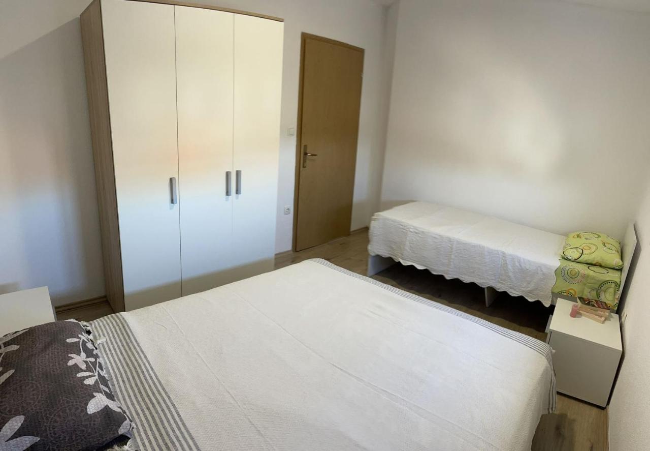 Apartmani Zuti Neum Eksteriør billede